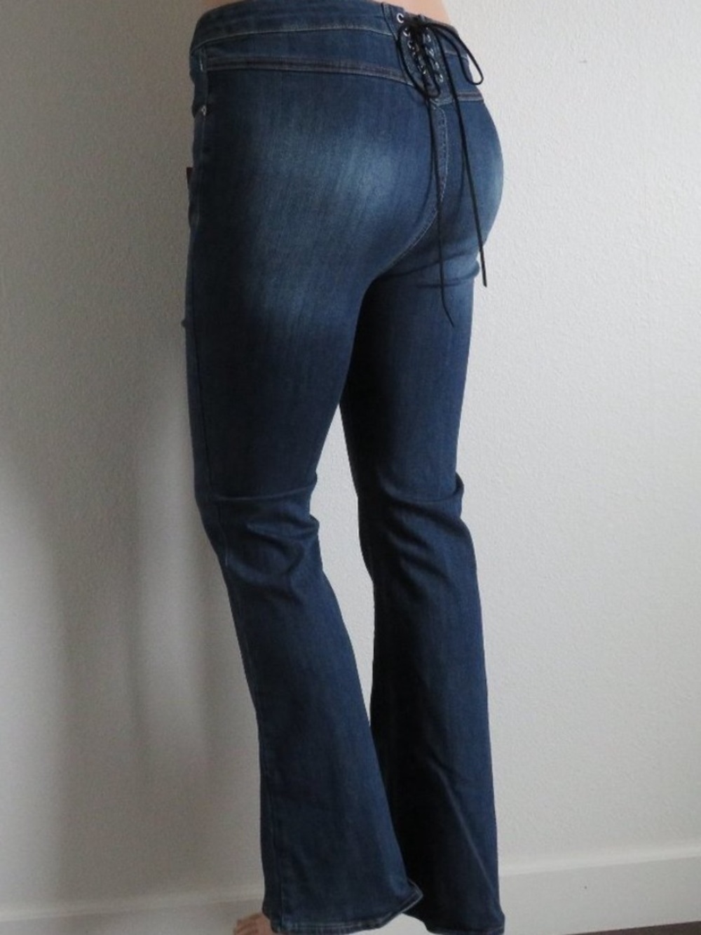 S.O.N.G. Lace-Up Back Fit N Flare Jeans Size 7/28 Medium Wash Y2K
